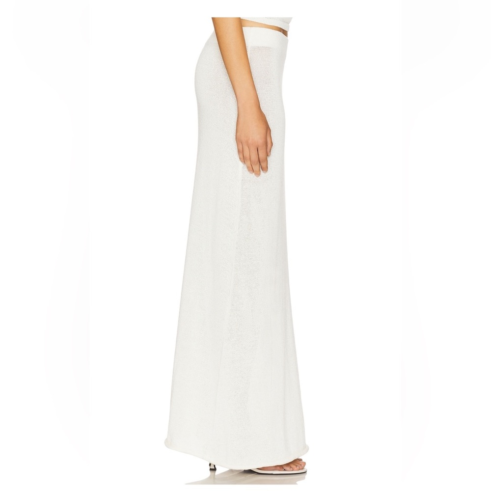 SNDYS Cali Maxi top & skirt in off white White One-Shoulder Knit Maxi Skirt - Picture 3 of 7